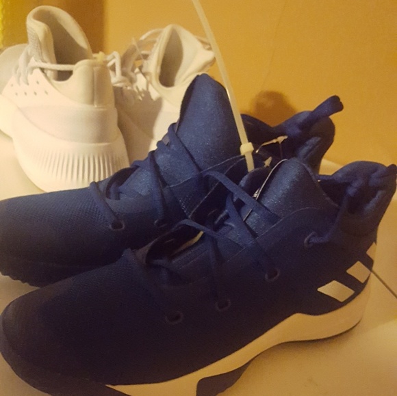 Adidas shoes, Nice - Picture 3 of 3